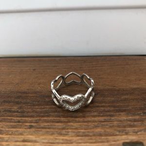 Silver round hearts ring !